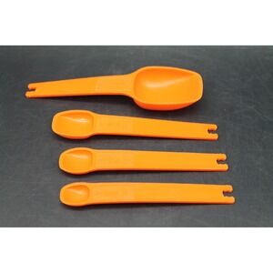 Vintage Tupperware Orange Measuring Scoop Set 4 Clip On Canister Scoops